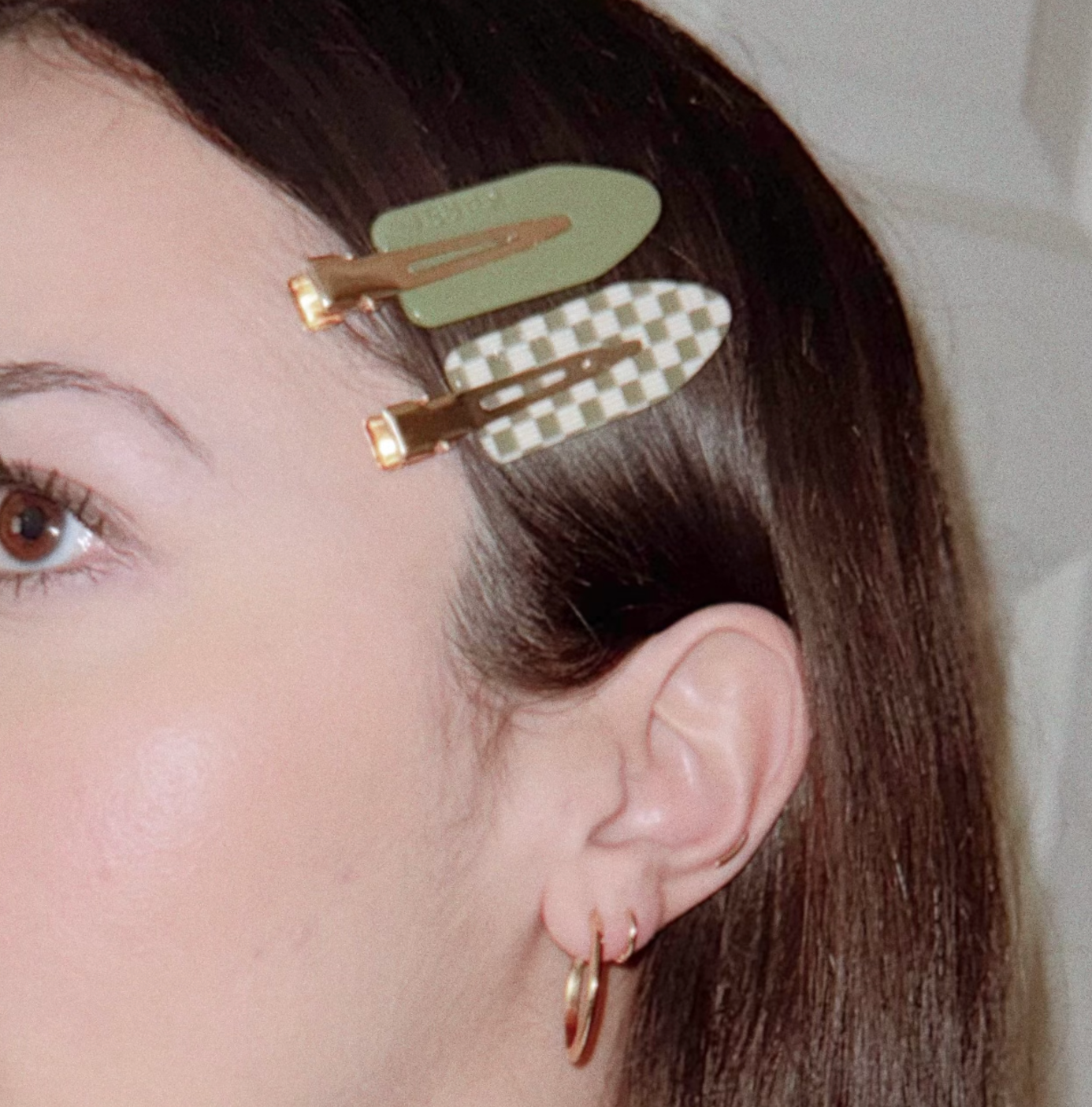 Creaseless Clips (Set of 2) — Olive